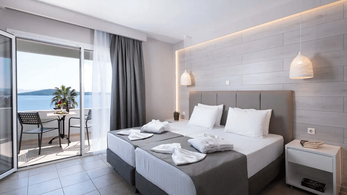 Alexandros Palace Hotel & Suites